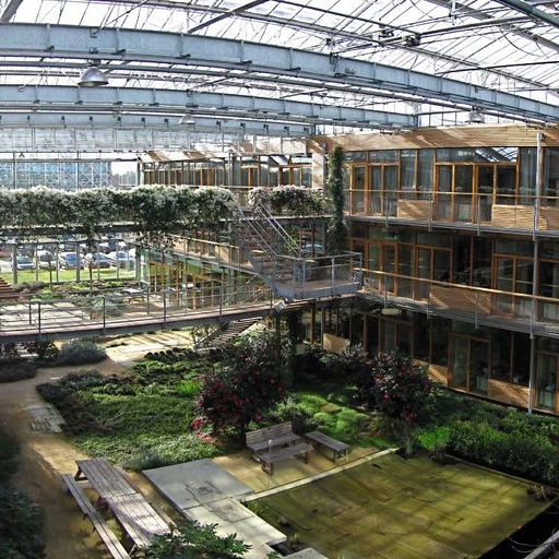 Wageningen University and Research Center 5