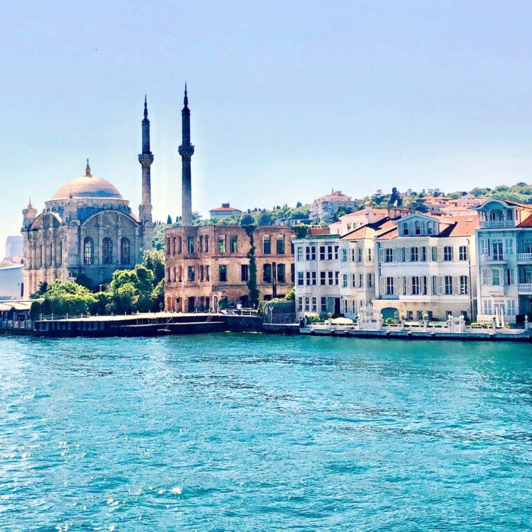 220  Istanbul  Cropped  2 768x768